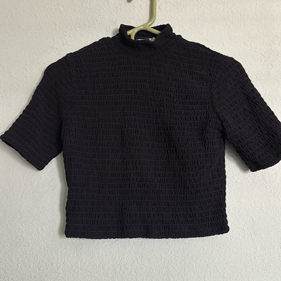 Express ruched mock neck short sleeve - Picture 1 of 4